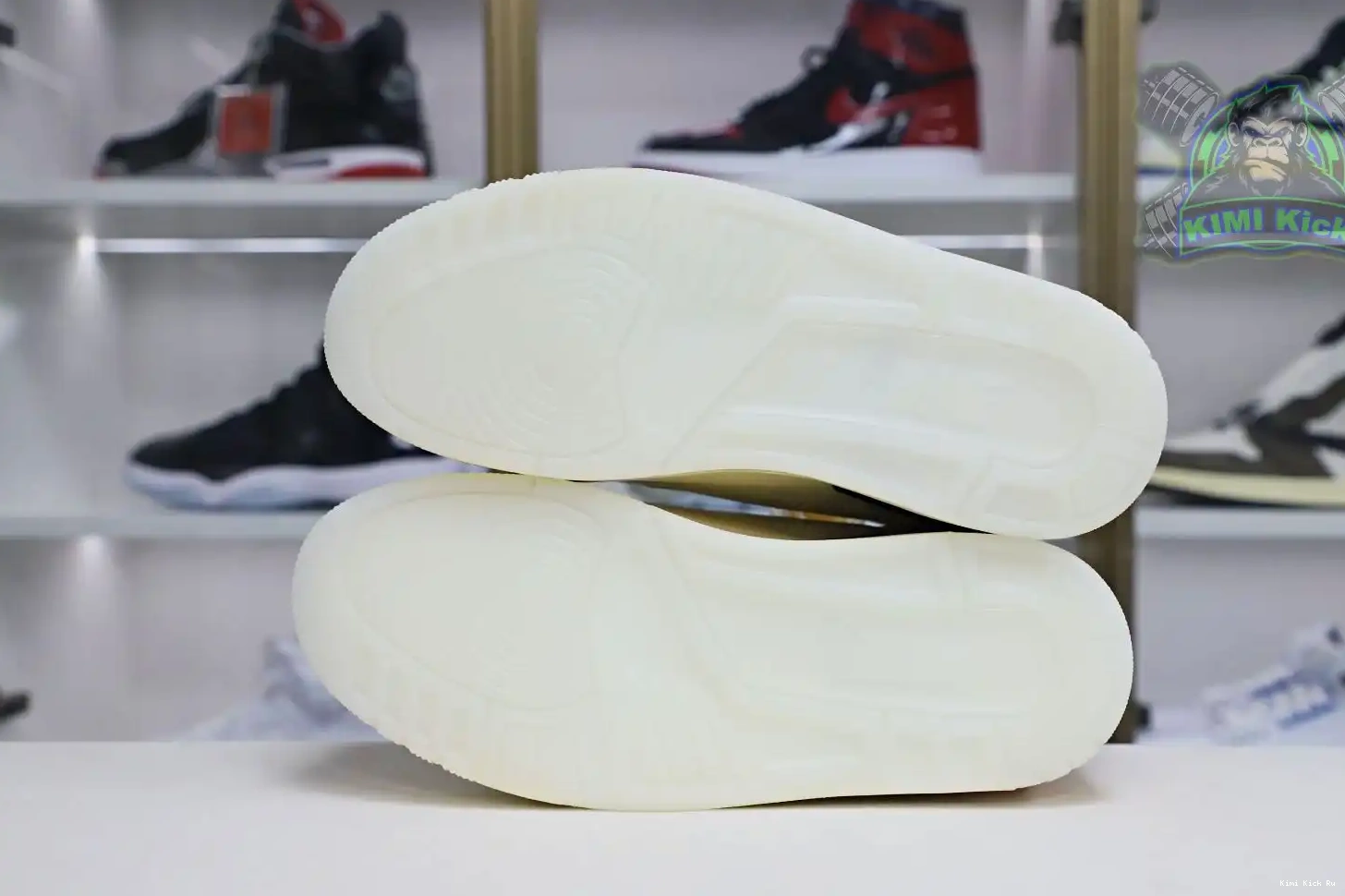 Jordan Air x JBalvin Kimikick Jordan3 0714